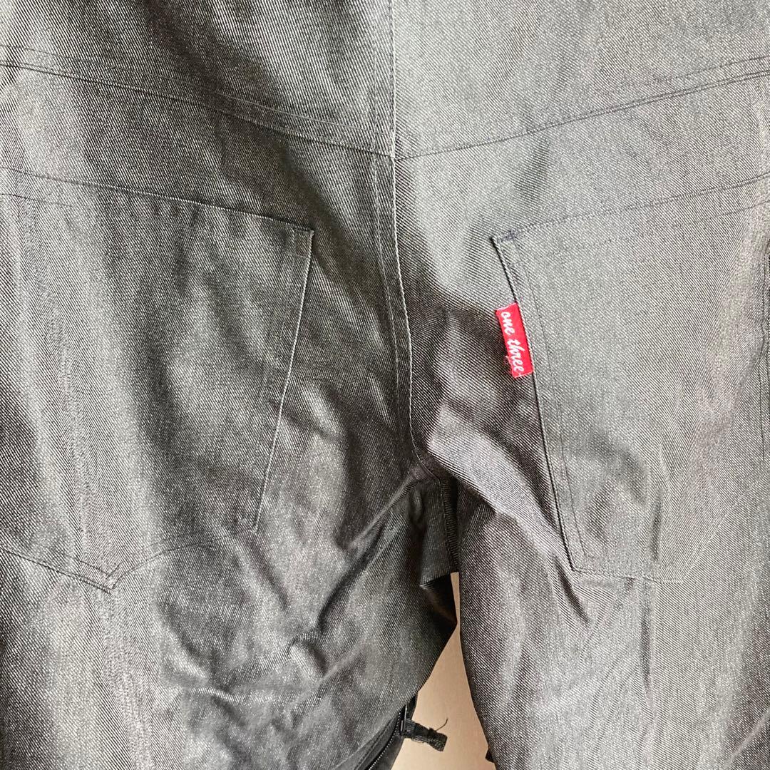 【上下セット】スノーボードウェア　ジャケット　高撥水　ポケット有　フード無し