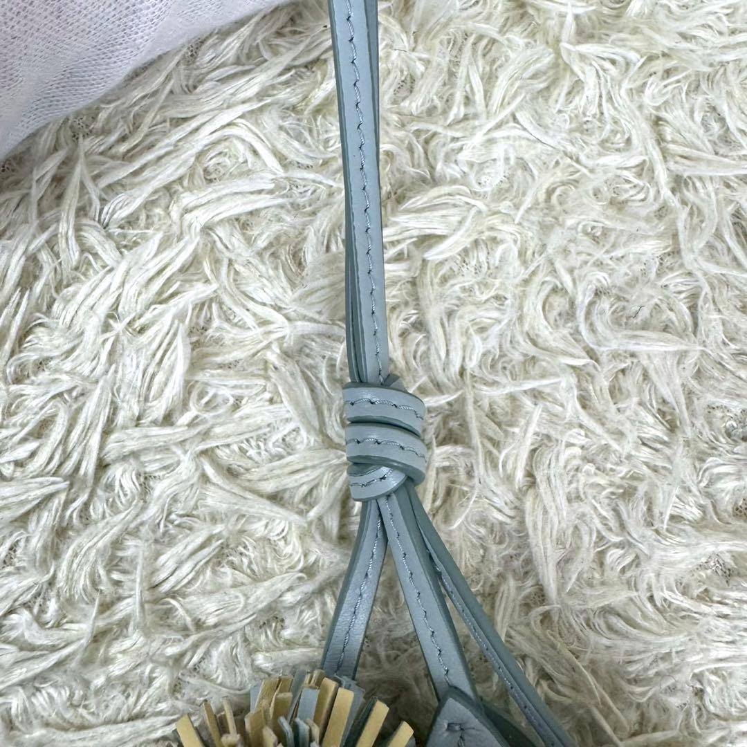 極美品★MIUMIU 25ss レザー トリック チャーム リング ロゴ ブルー