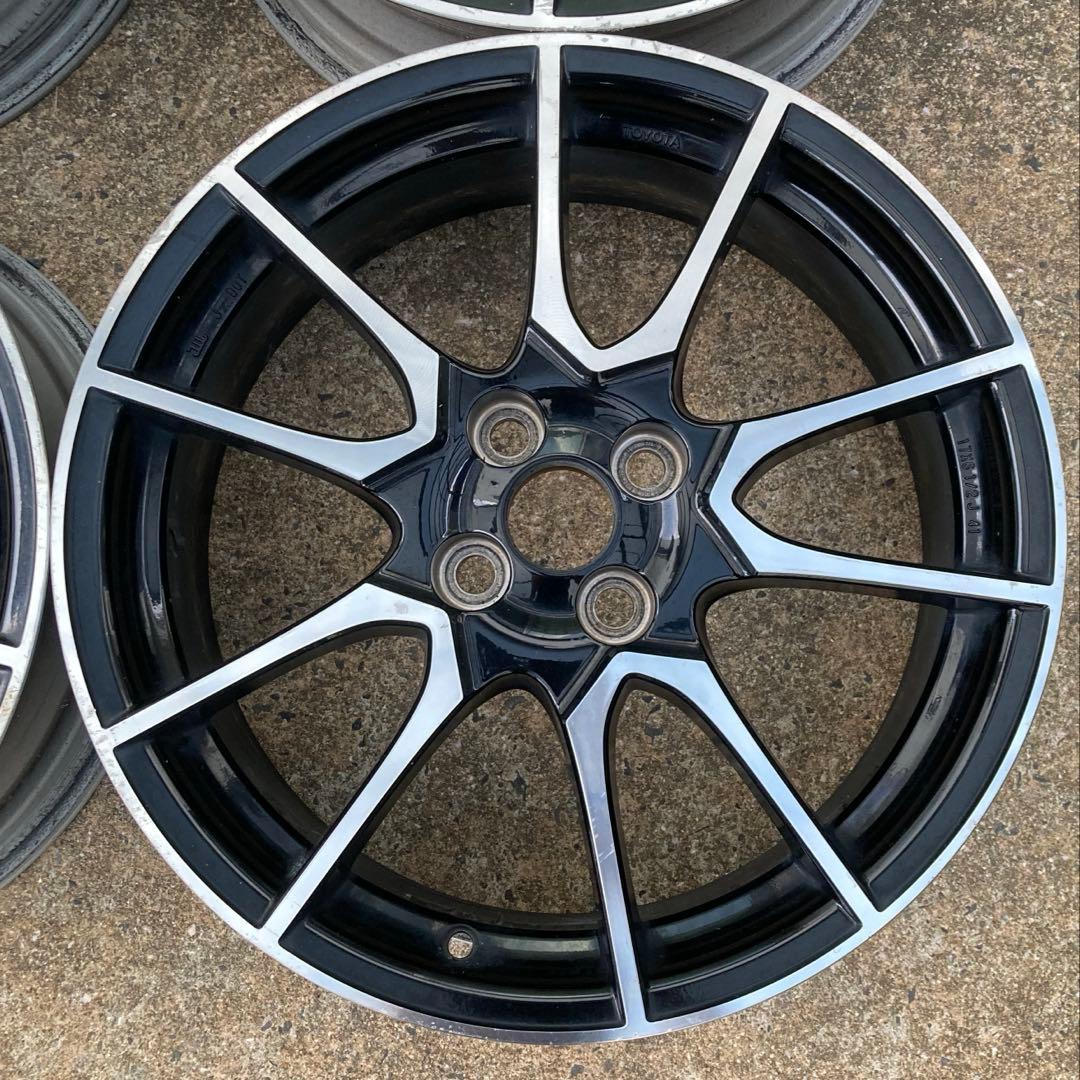 ①トヨタ　アクアG's 純正17インチホイール　2本セット　送料込み！