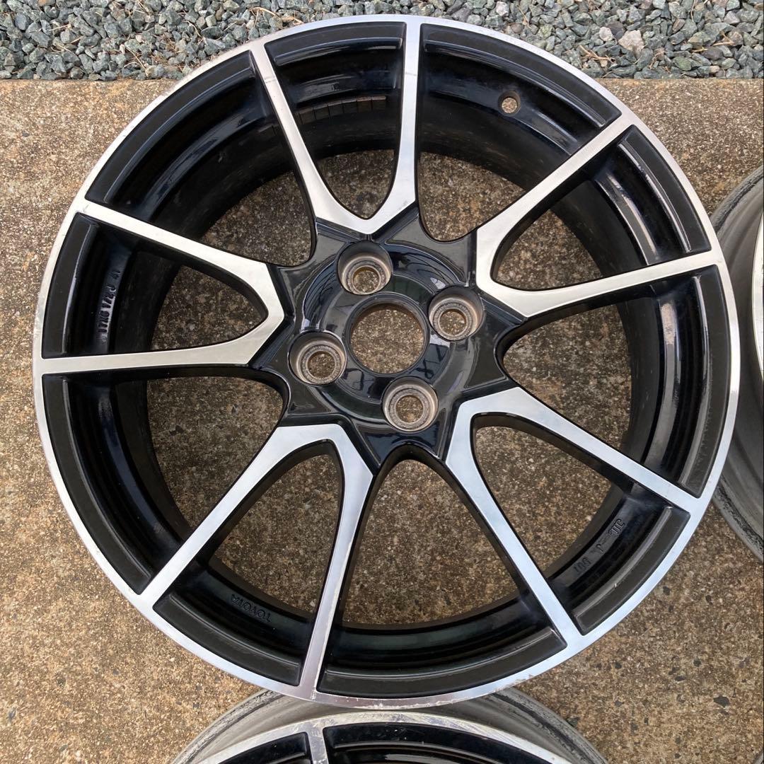 ①トヨタ　アクアG's 純正17インチホイール　2本セット　送料込み！