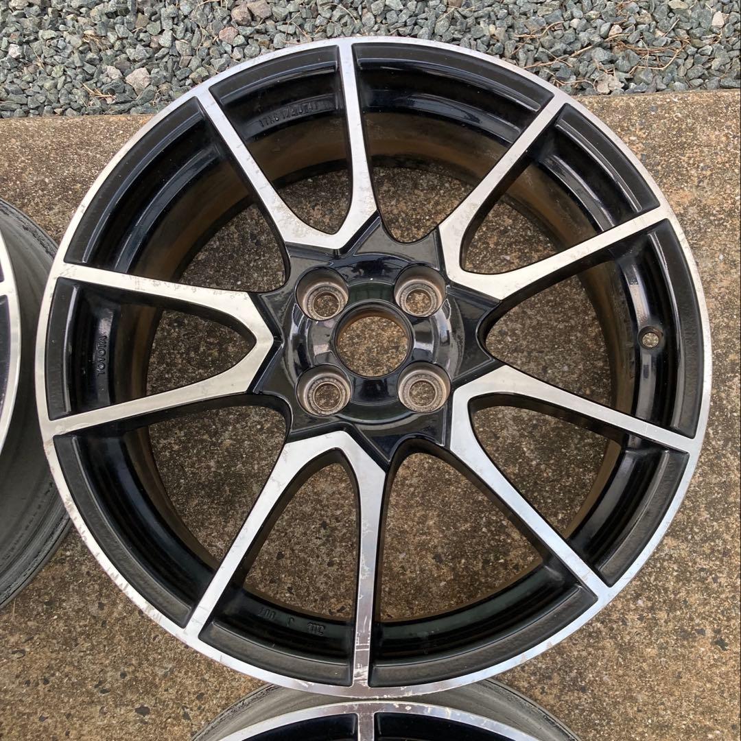 ①トヨタ　アクアG's 純正17インチホイール　2本セット　送料込み！