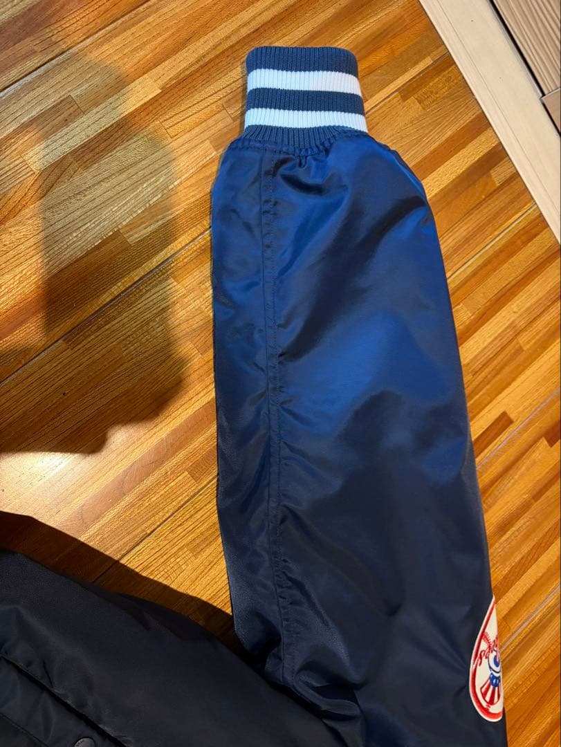 【美品】NEW ERA ヤンキース ネイビー アウター スタジャン