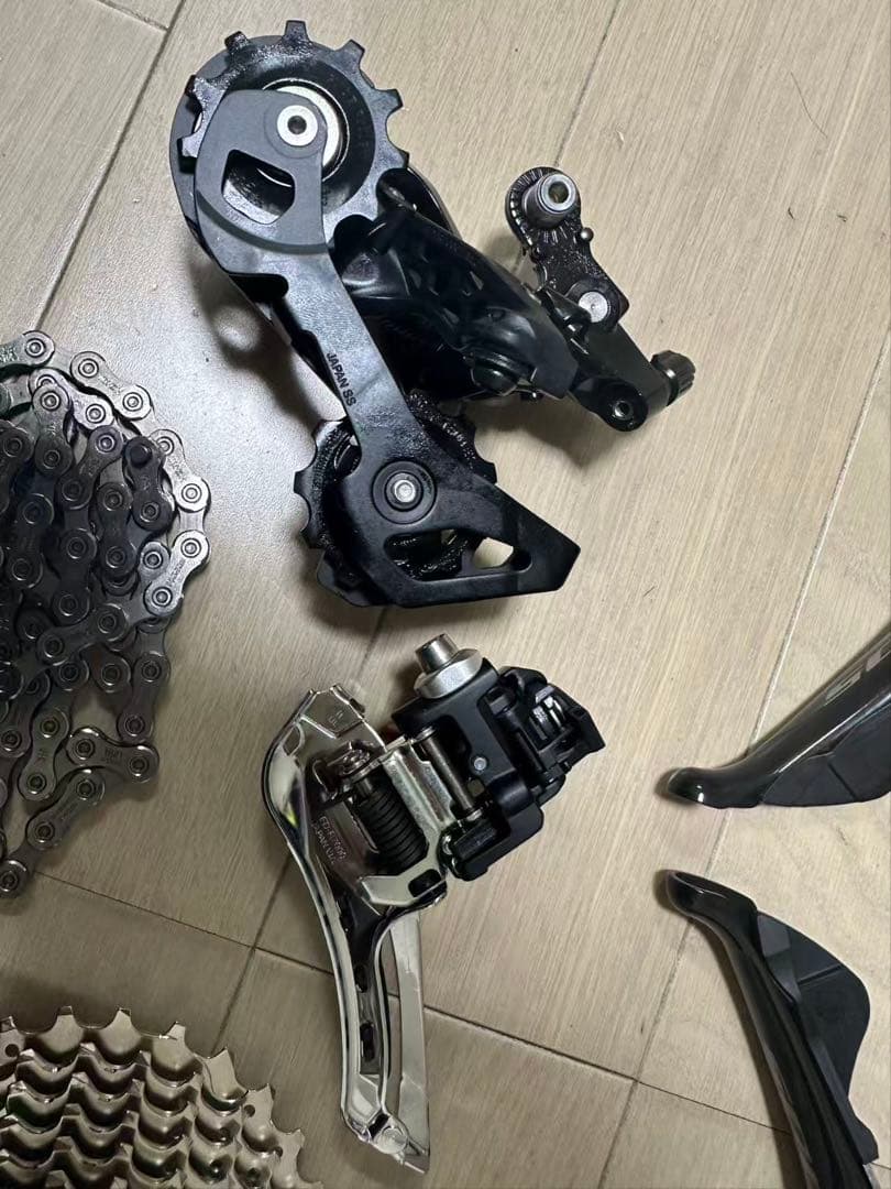 SHIMANO シマノ　105 R7000 11速 コンポセット　新品未使用