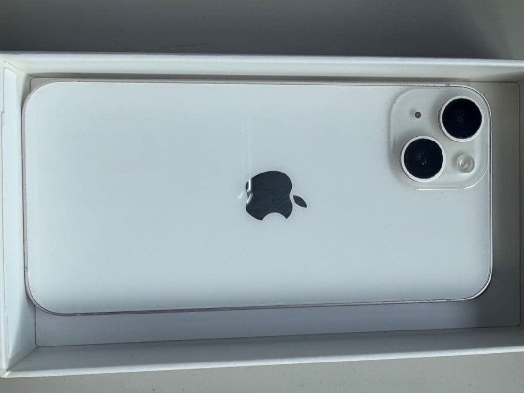 iPhone 14 ホワイト　SIMフリー