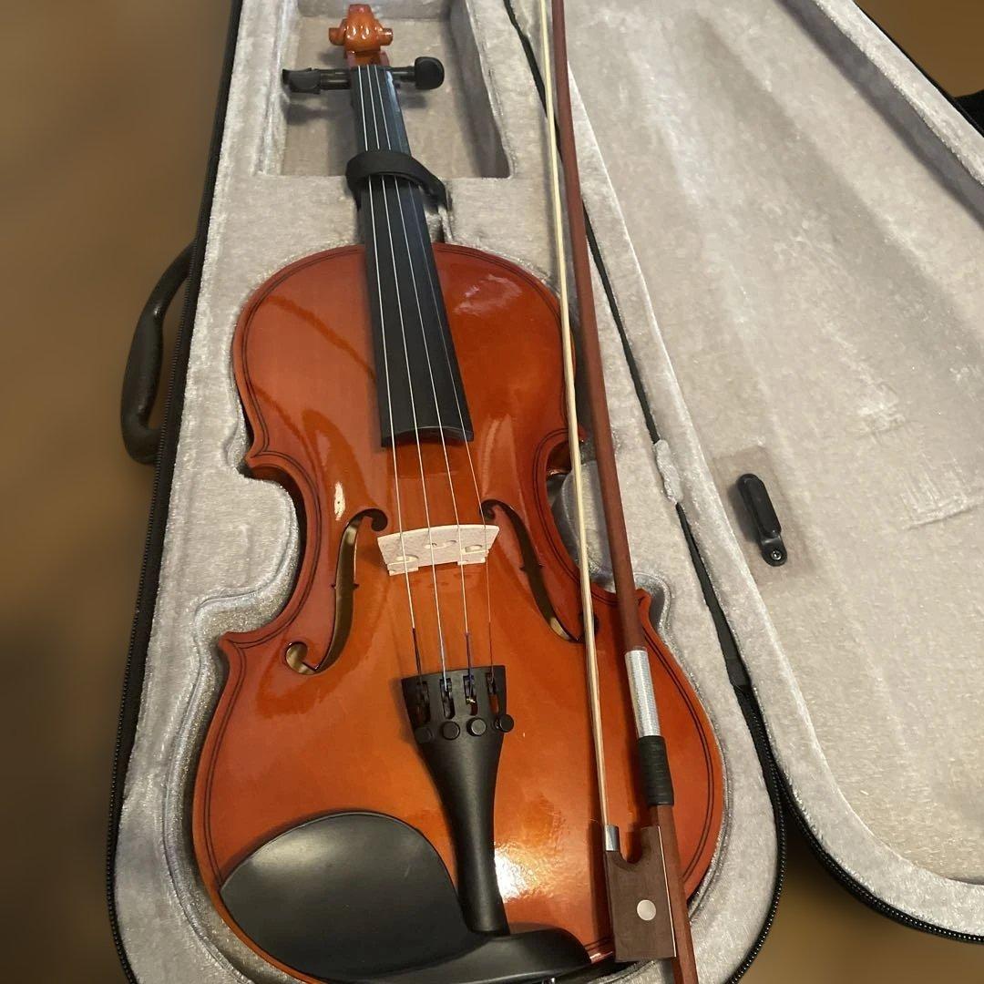 ほぼ未使用。格安オレンジ バイオリン フルサイズ 4/4 ハードケース付き