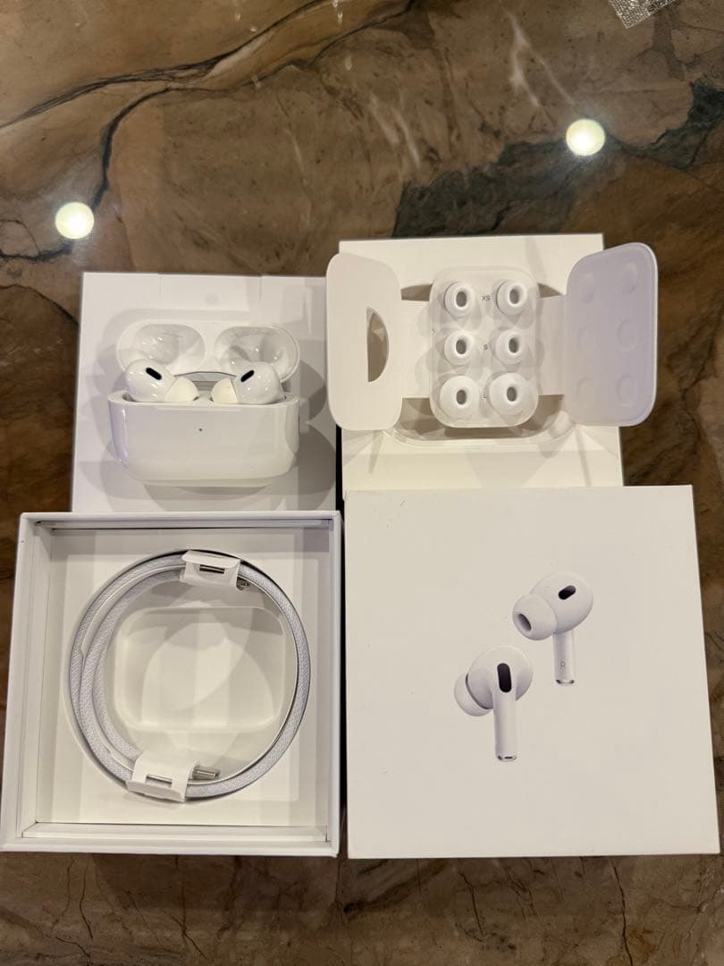 Apple AirPods Pro（第2世代）本体+付属品
