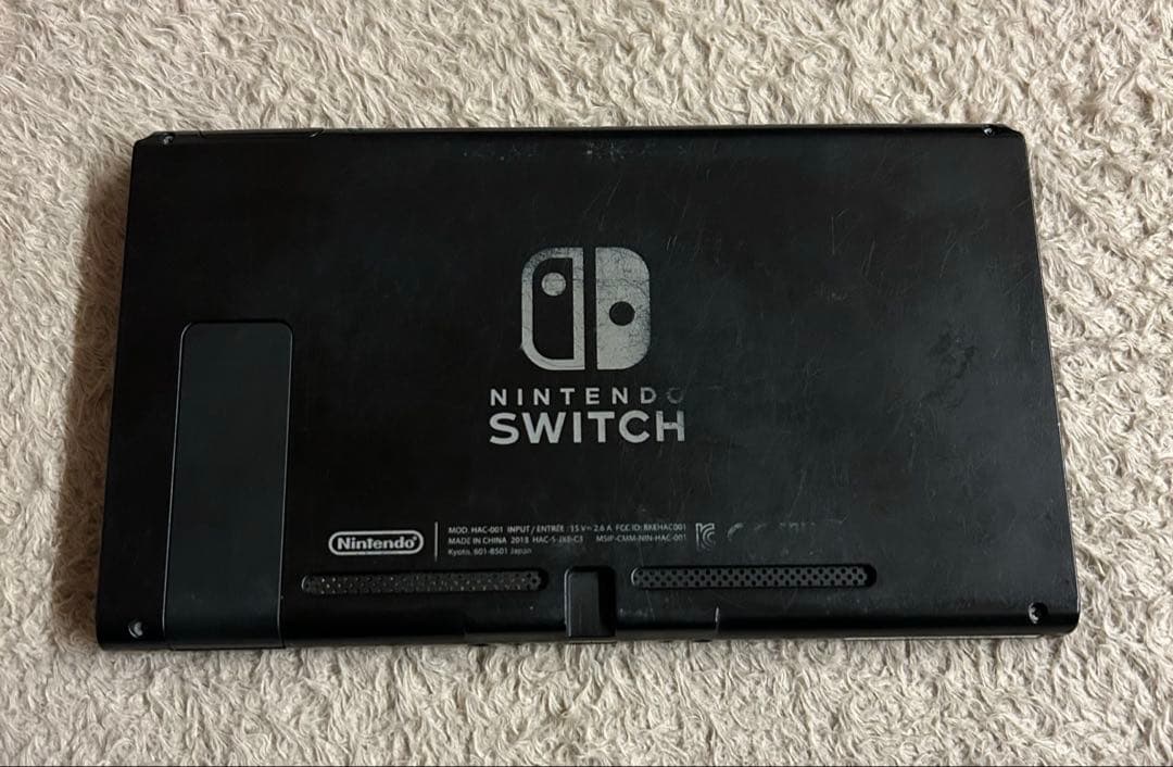 s*a様 Nintendo Switch本体（コントローラー無し） 充電器　プロ