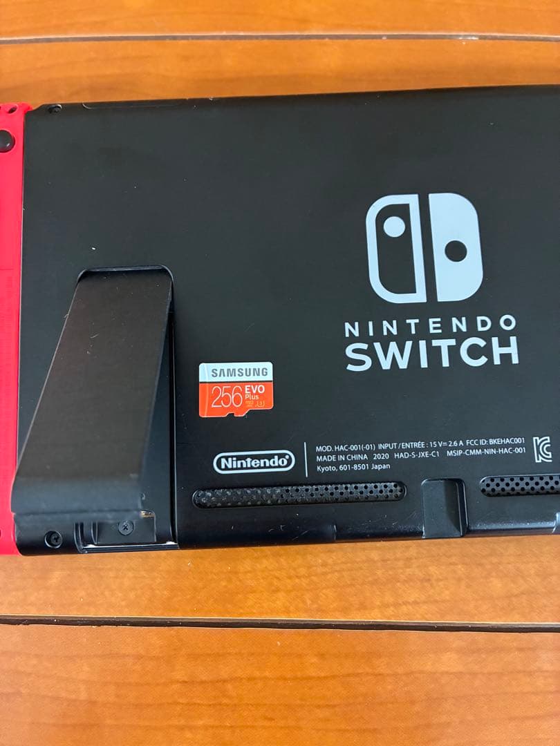 Nintendo Switch本体・付属品・SDカード おまけ付！