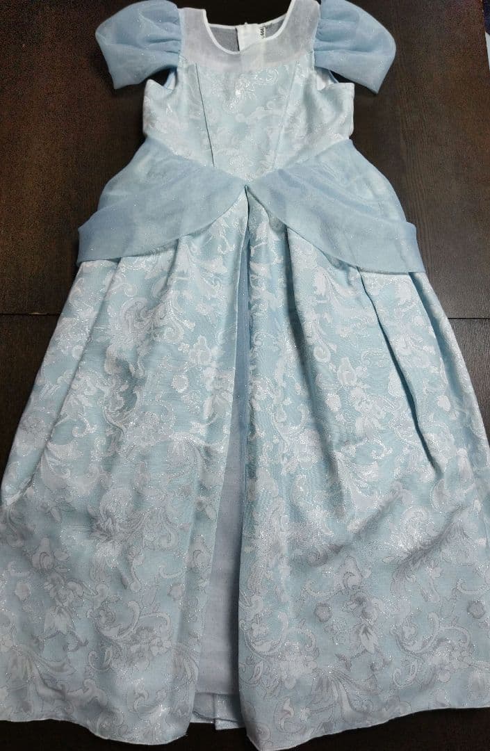 シンデレラドレス　130㎝　ビビディバビディブティック