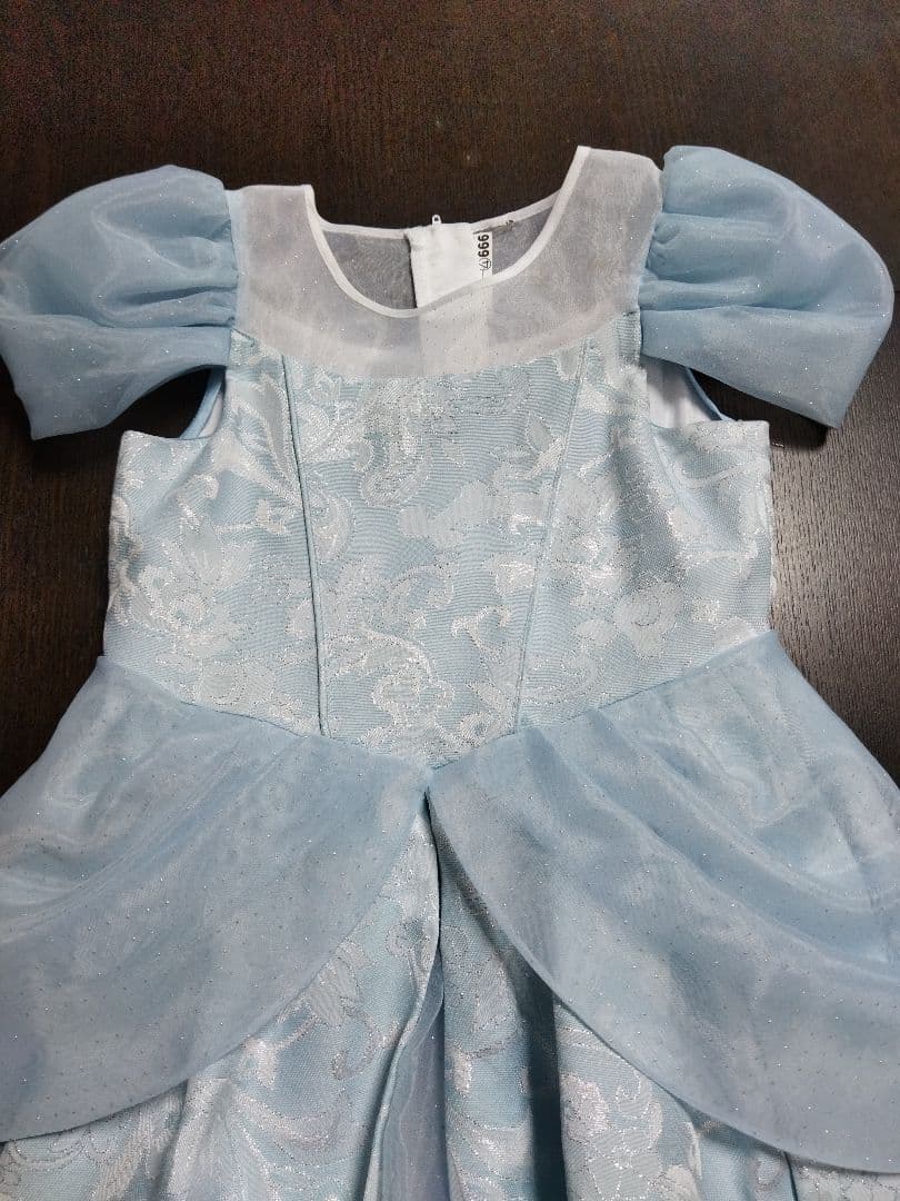 シンデレラドレス　130㎝　ビビディバビディブティック