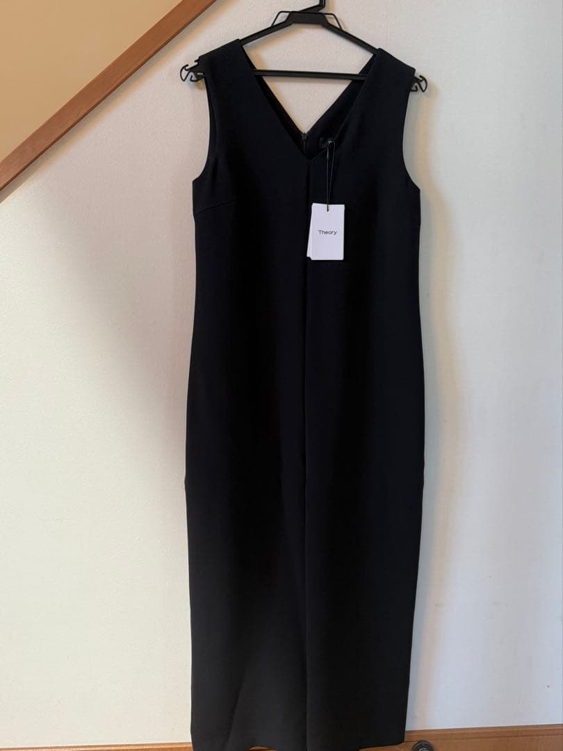 theory Classic Crepe V NK Flare ジャンプスーツ