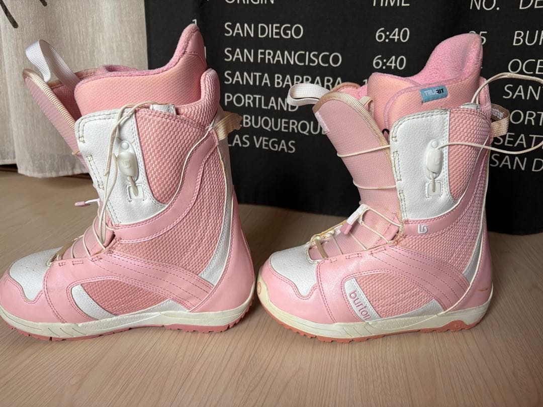 Burton 女性用スノーボードブーツ ピンク