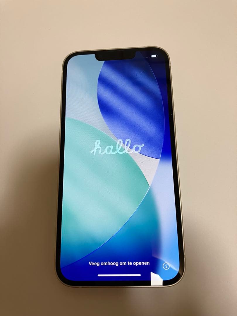 Apple iPhone 13 ホワイト 箱付き