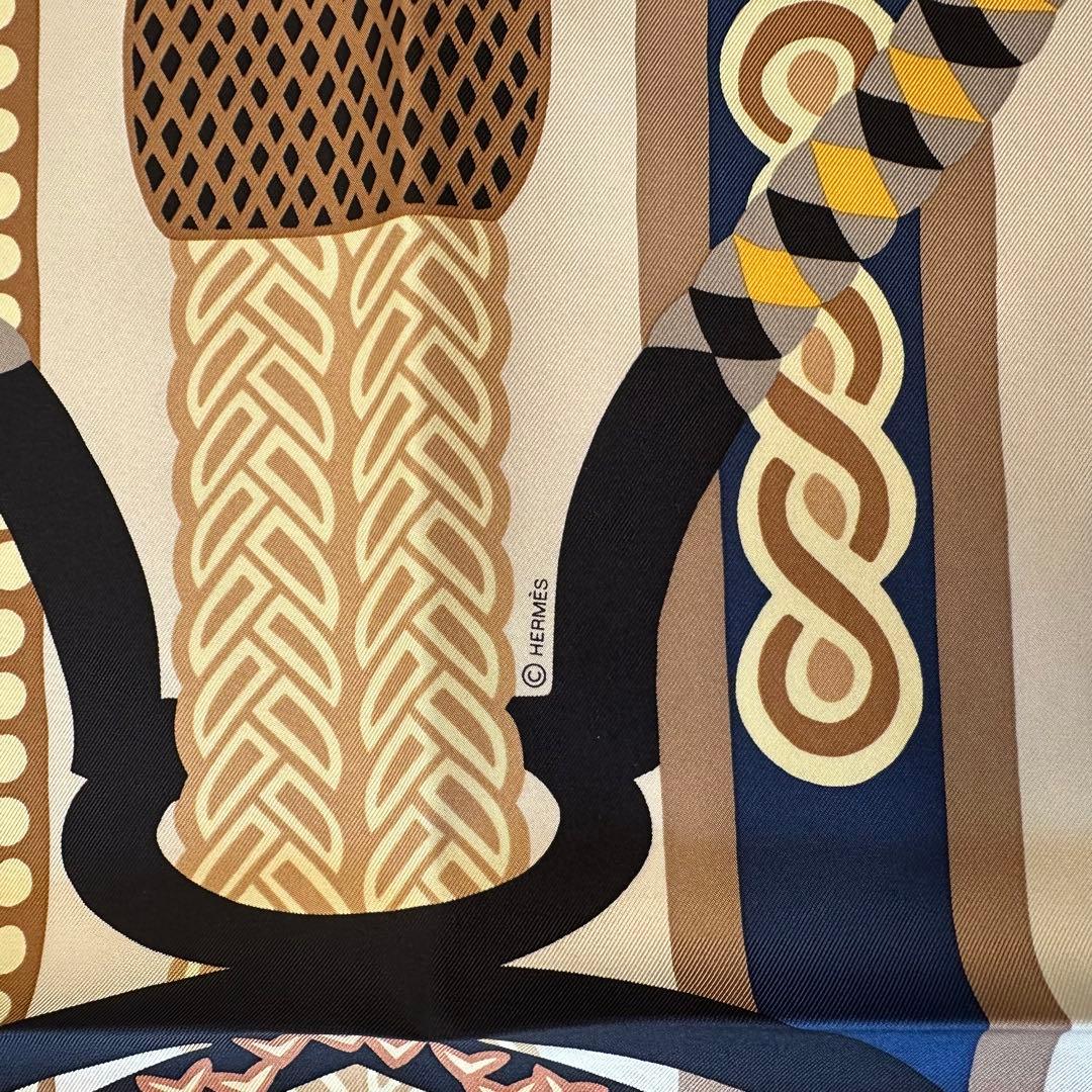 エルメス 鐙の幻想 シルクスカーフ Fantaisie d'Etriers 90