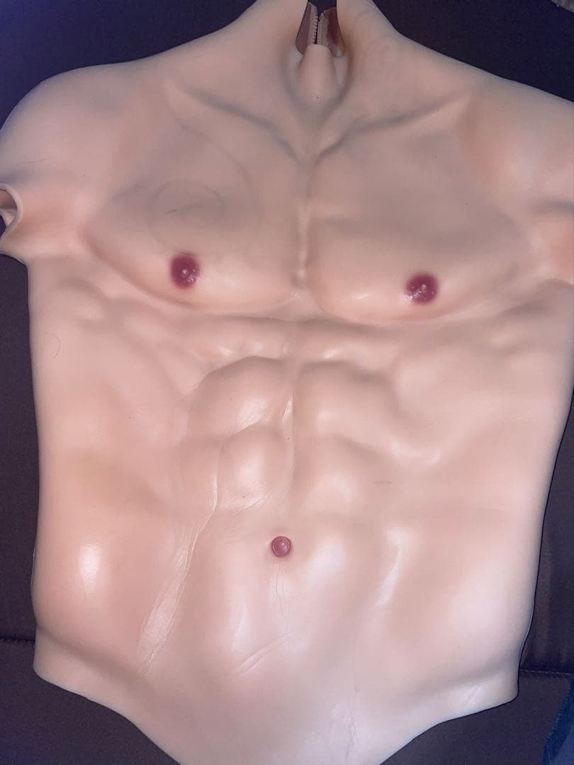 クラッセ　シリコン　筋肉スーツ　※ファスナー壊れてます　※ペンの跡あり