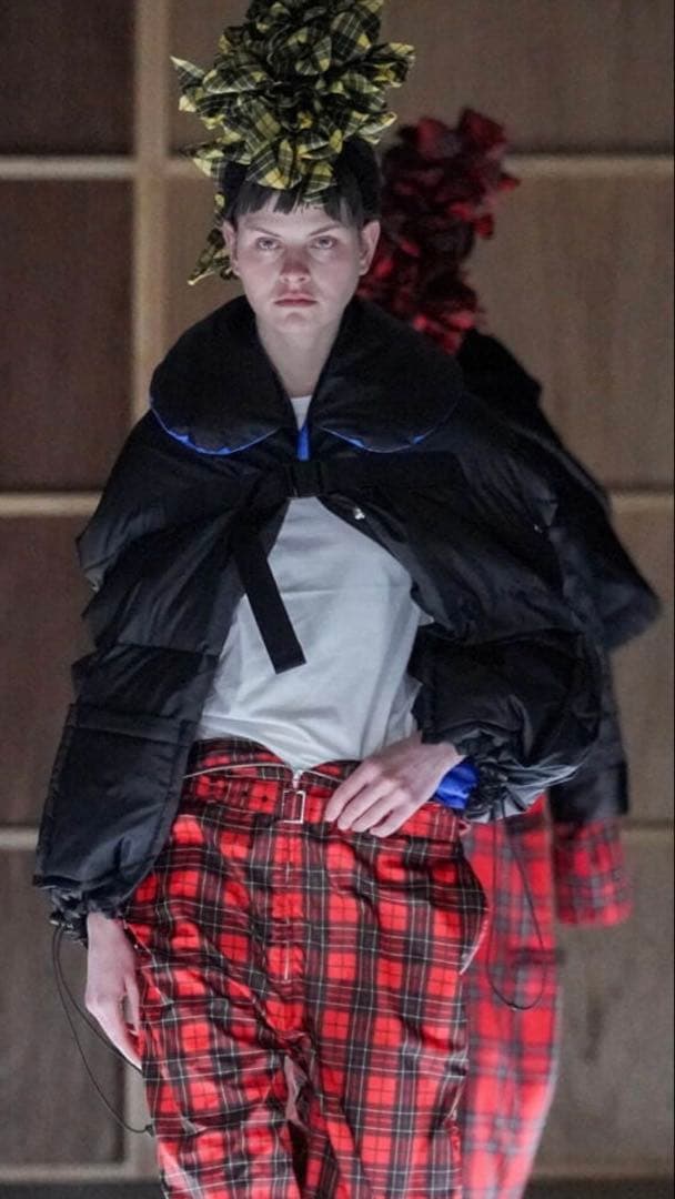 （╹◡╹）♪！！コムデギャルソン tao ポンチョ　ケープ　美品　人気完売