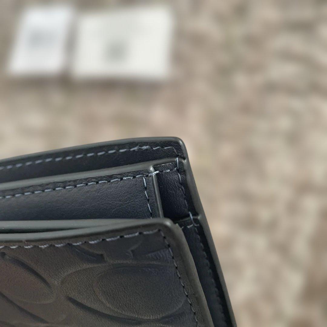 新品未使用　55,000円　COACH ミッドナイトネイビー 二つ折り財布