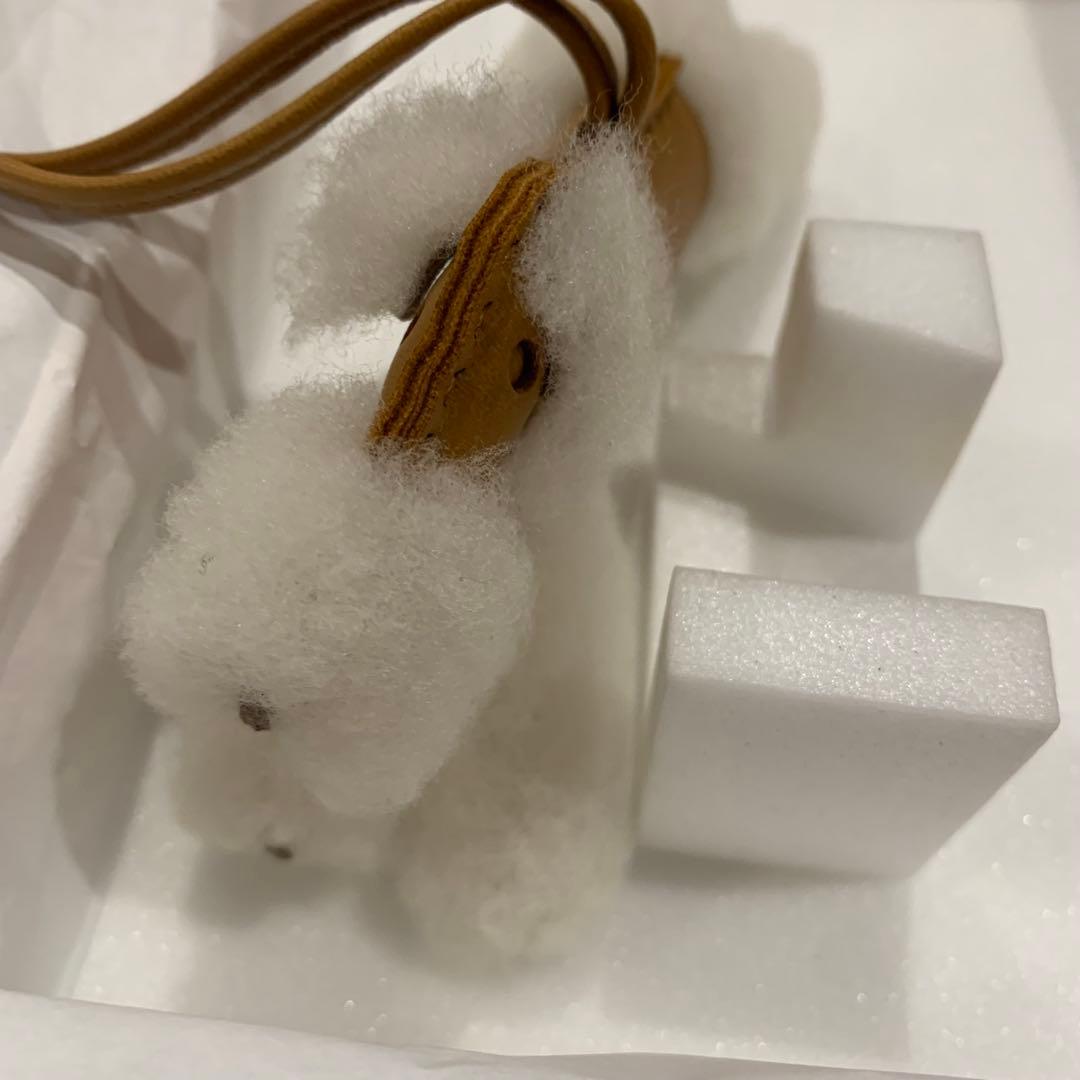 新品未使用エルメス バディチャーム 犬 白 ゴールド