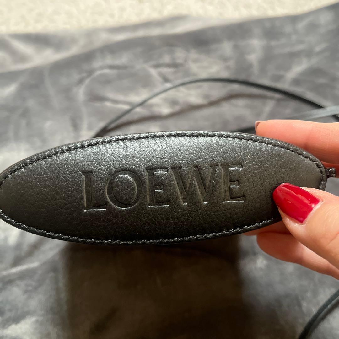 お値下げLOEWE ブラックレザー ショルダーバッグ