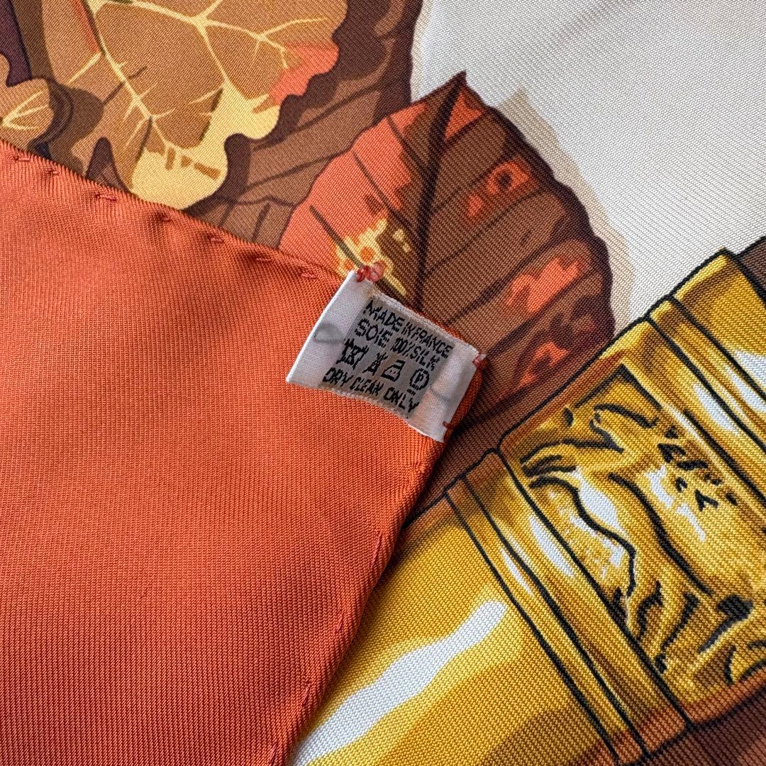 エルメス カレ90 AU PLUS DRU シルクスカーフ オレンジ ベージュ