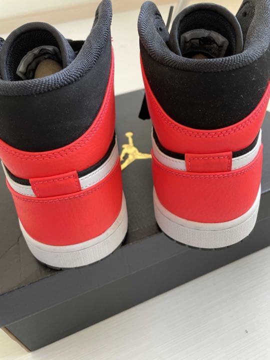 NIKE ナイキ エアジョーダン1 ミッド インフラレッド