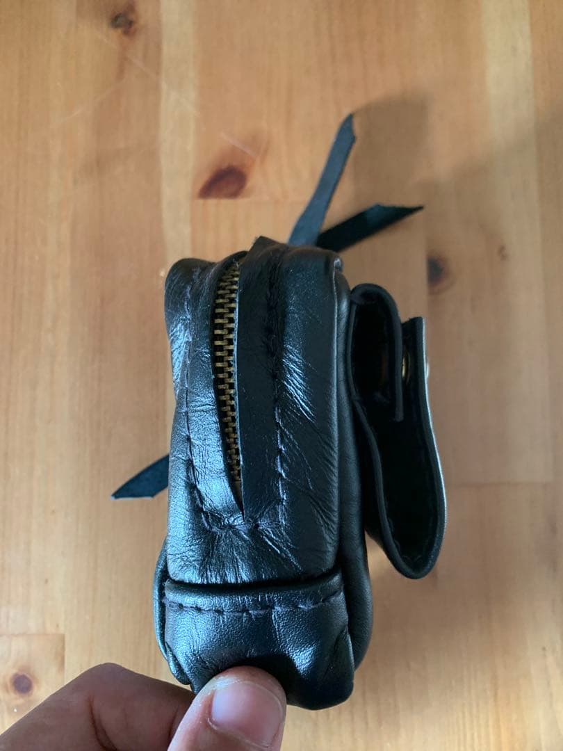 ラングリッツレザー　ハンディベルトバック