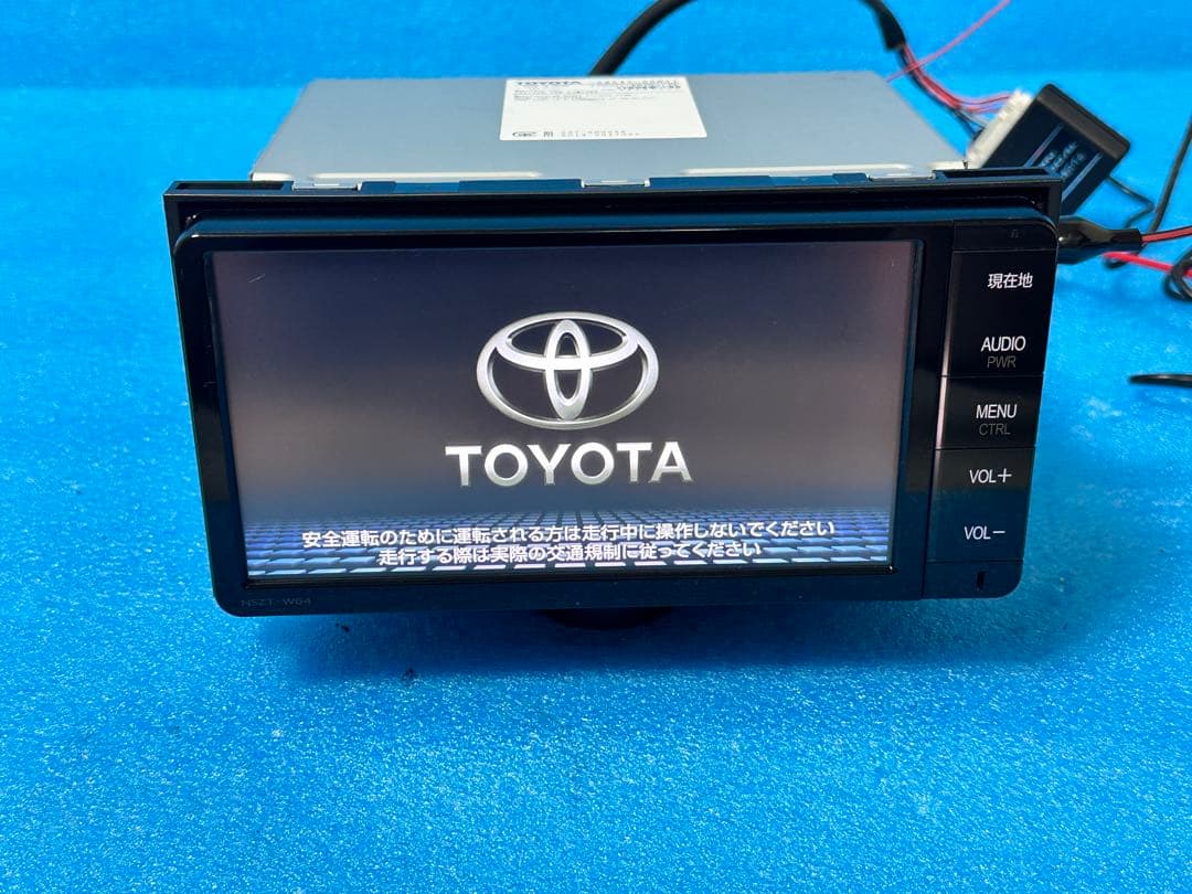 カーナビ TOYOTA NSZT-W64