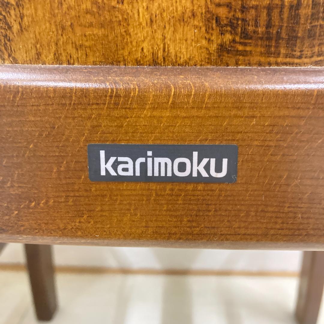 【カリモク】コロニアル　透かし彫り　ダイニングチェア　椅子　２脚セット　A