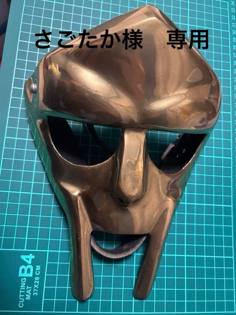 mf doom マスク　ゴールド　madvillain