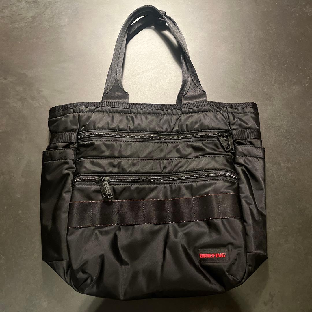 ほぼ新品 BRIEFING ゴルフトートバック