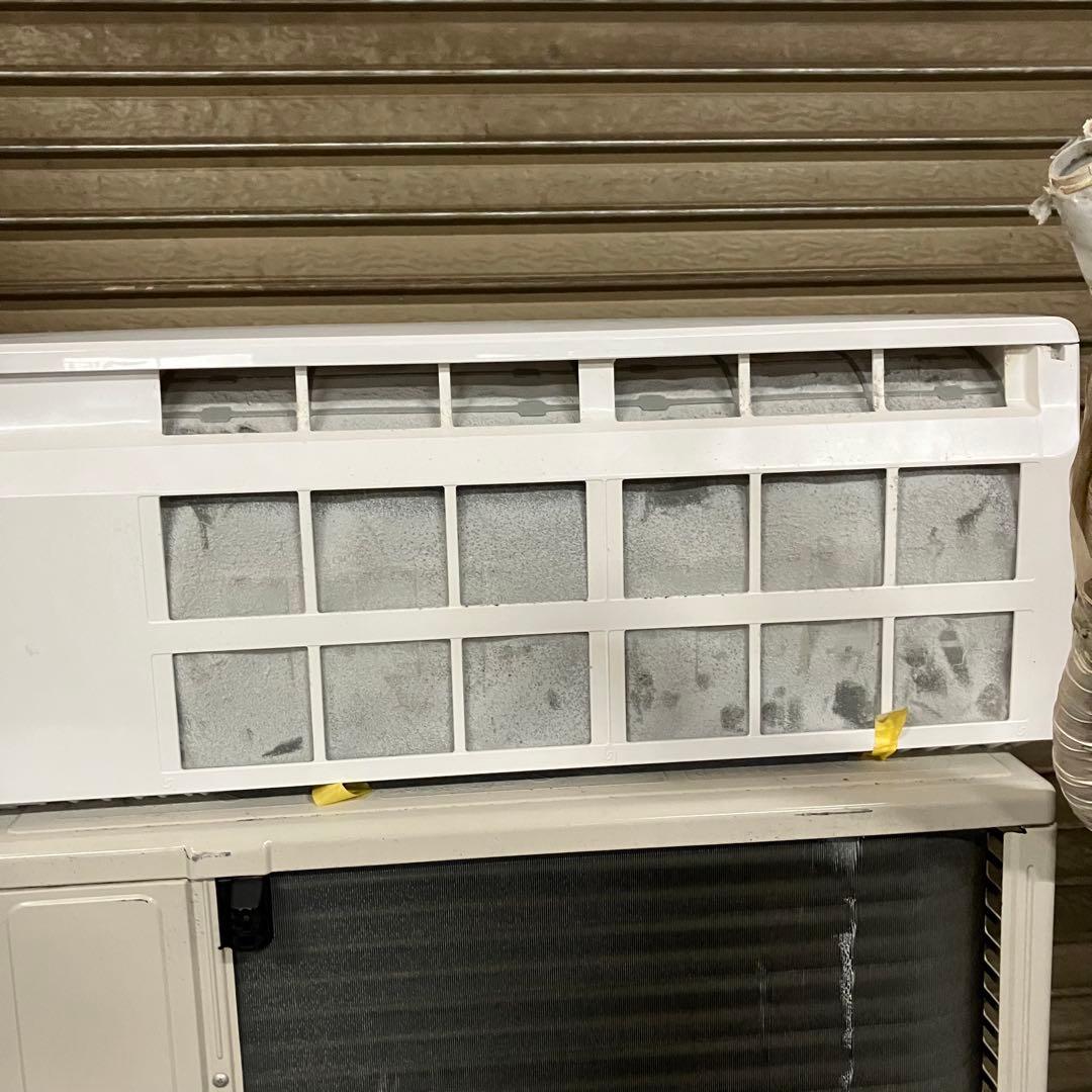 ▽ 送料込み FUJITSU ルームエアコン AS-C22J-W 2019年製