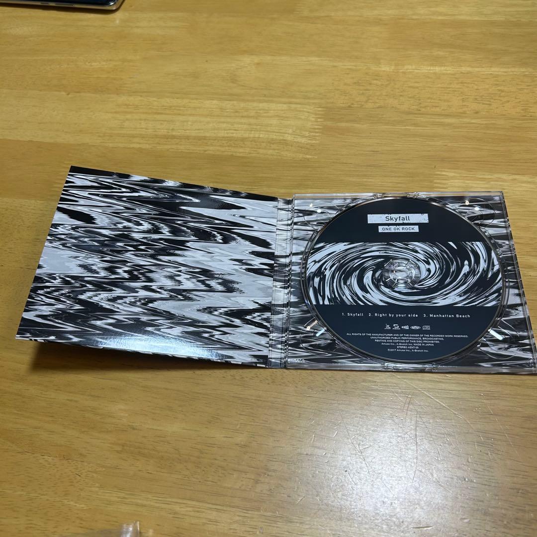 邦楽 ONE OK ROCK Skyfall CD