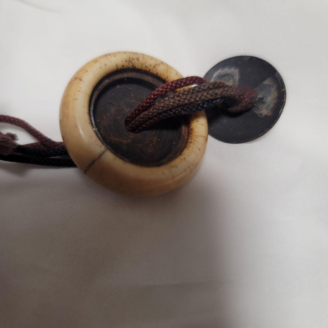 鏡蓋根付 饅頭根付 角製 銅 アンティーク 腰提げ