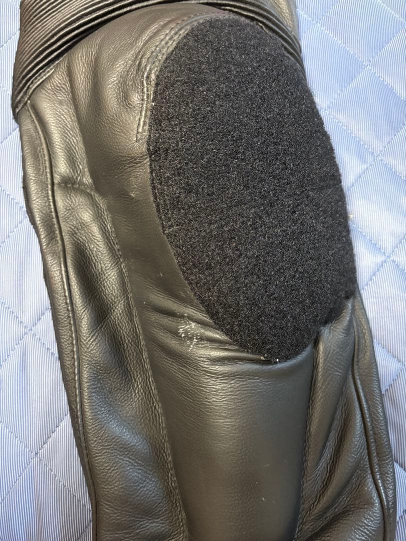 最終　Dainese レザーセパレートツナギ ブラック/レッド　52サイズ