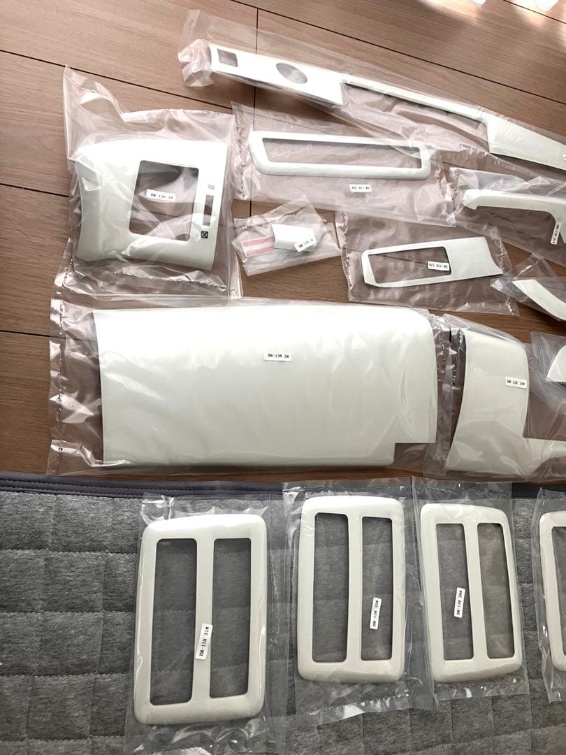 新品‼️エスティマ 50 系 インテリア パネル ドレスアップ 白　フル ホワイト