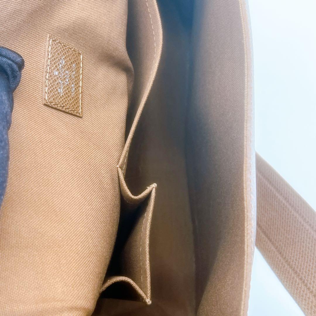 Louis Vuitton タイガーショルダーバッグ　ブラウン