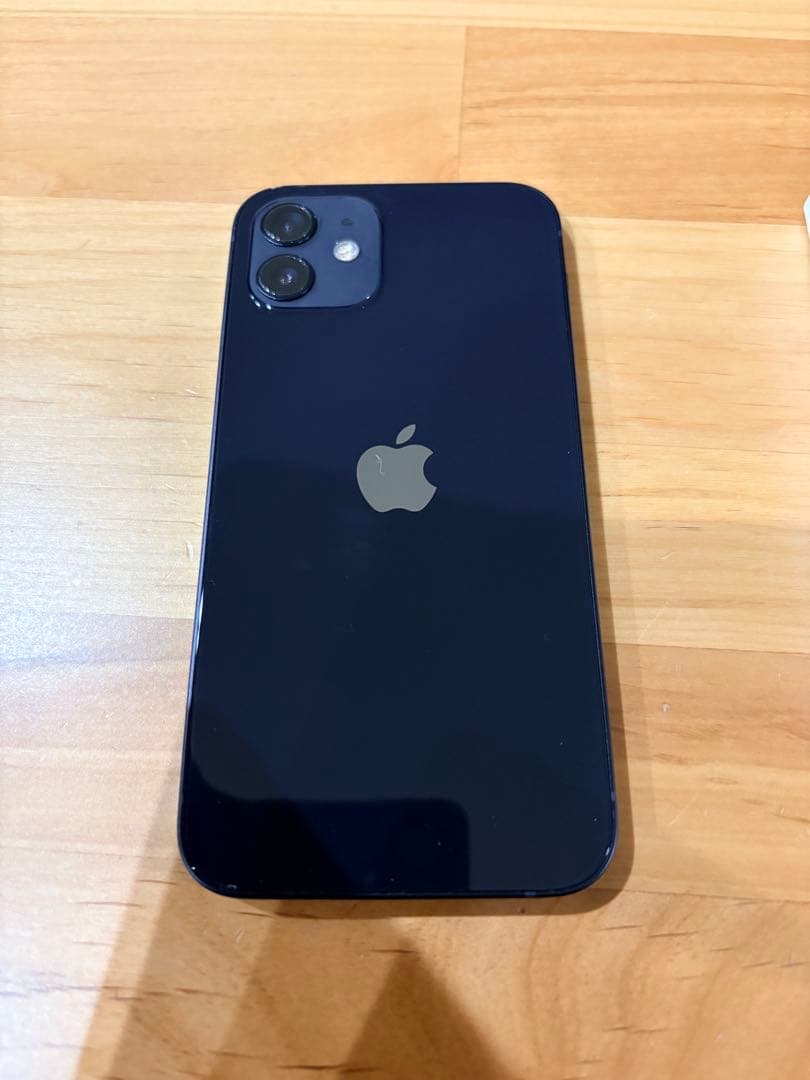 Apple iPhone 12 ブラック 本体