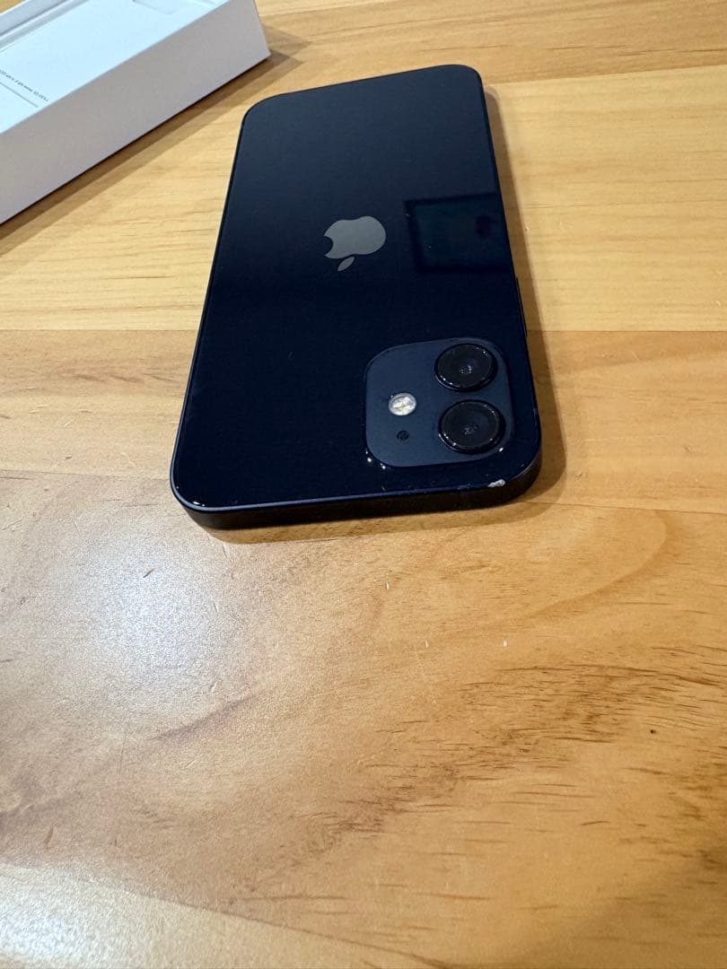 Apple iPhone 12 ブラック 本体