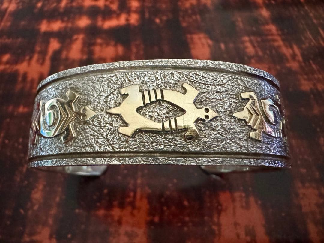 ジャックトム 14K バングル タートル チゼルワーク 14金ゴールド 女性向け