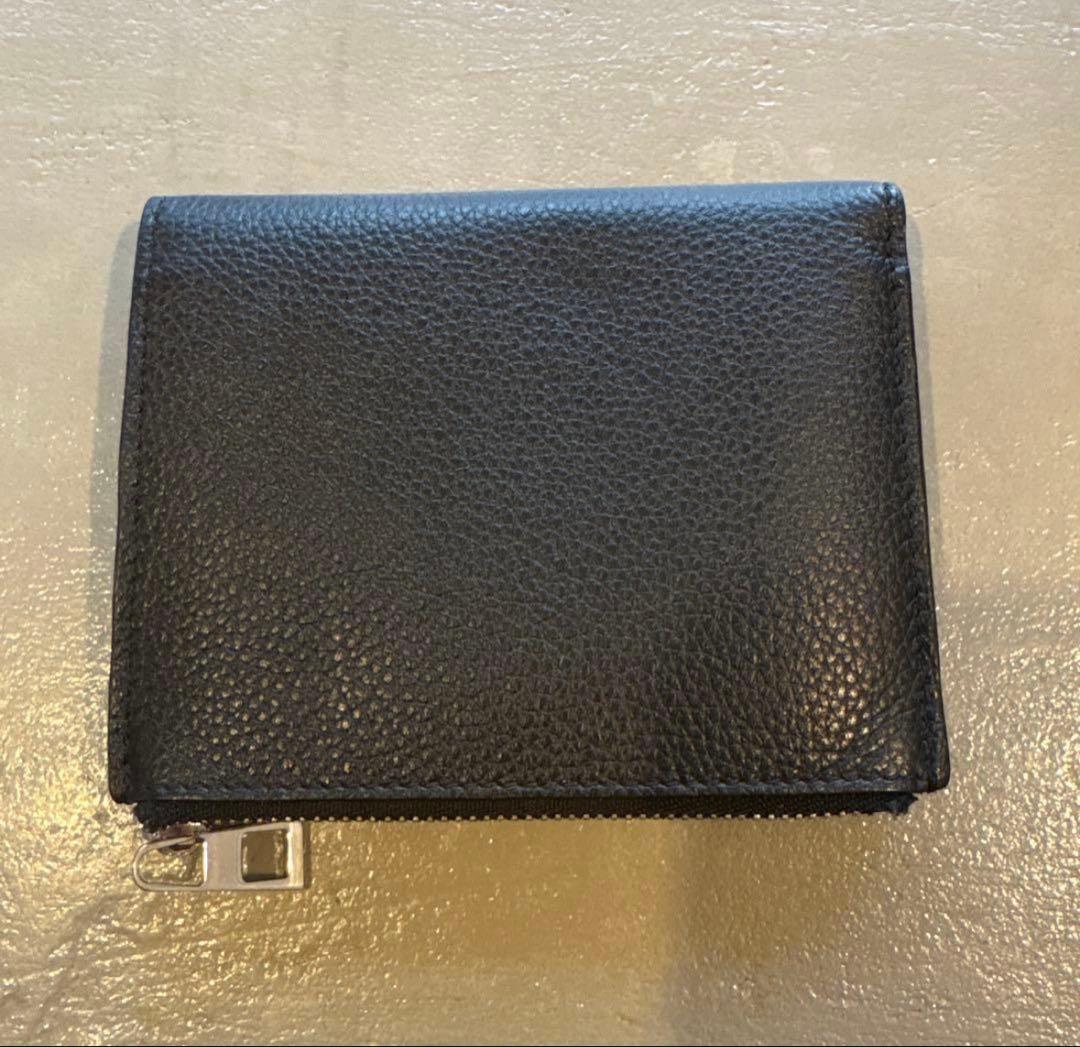 LOEWE 二つ折り財布 黒 レザー製