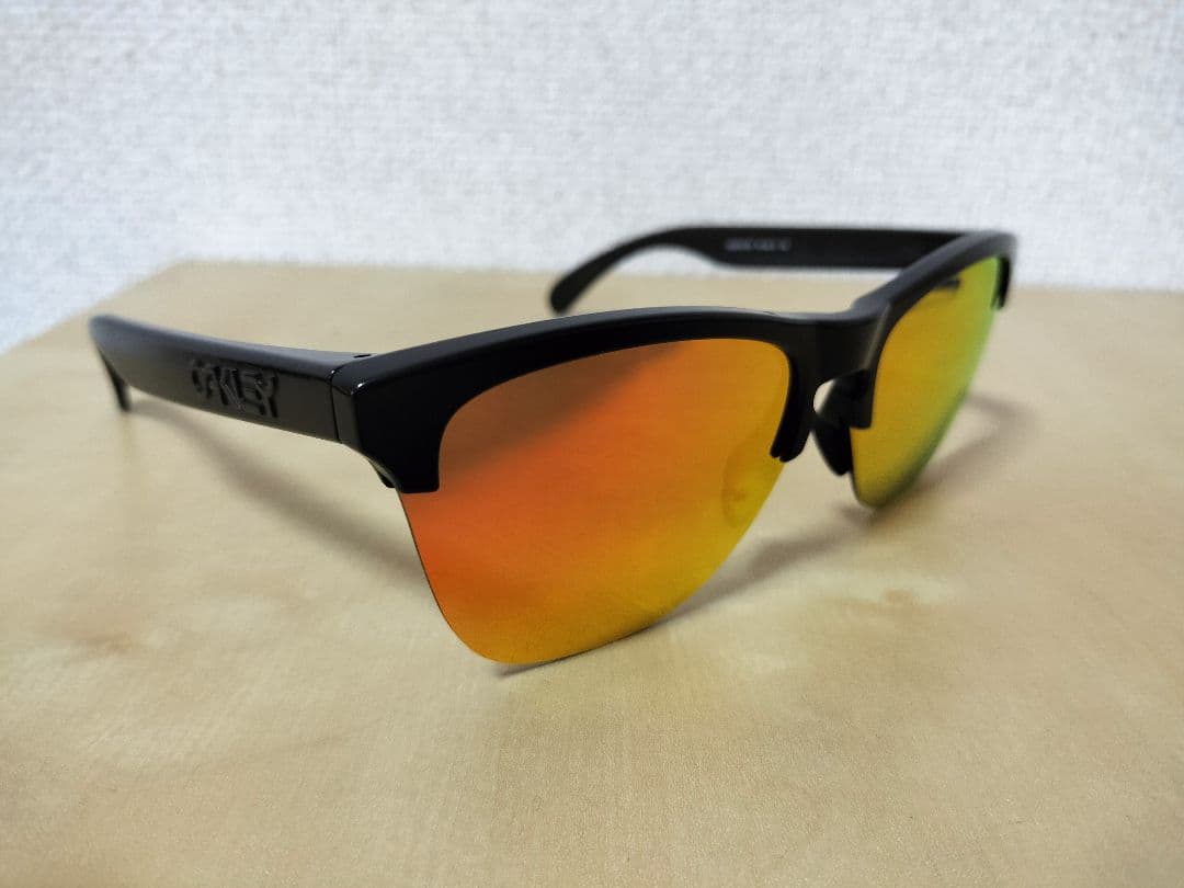 状態良好 レンズ新品 FROGSKINS Lite OAKLEY