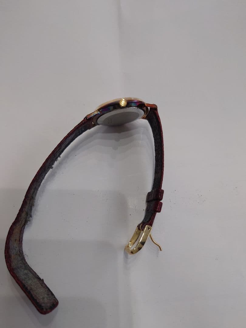 ユニバーサルジュネーブ手巻腕時計