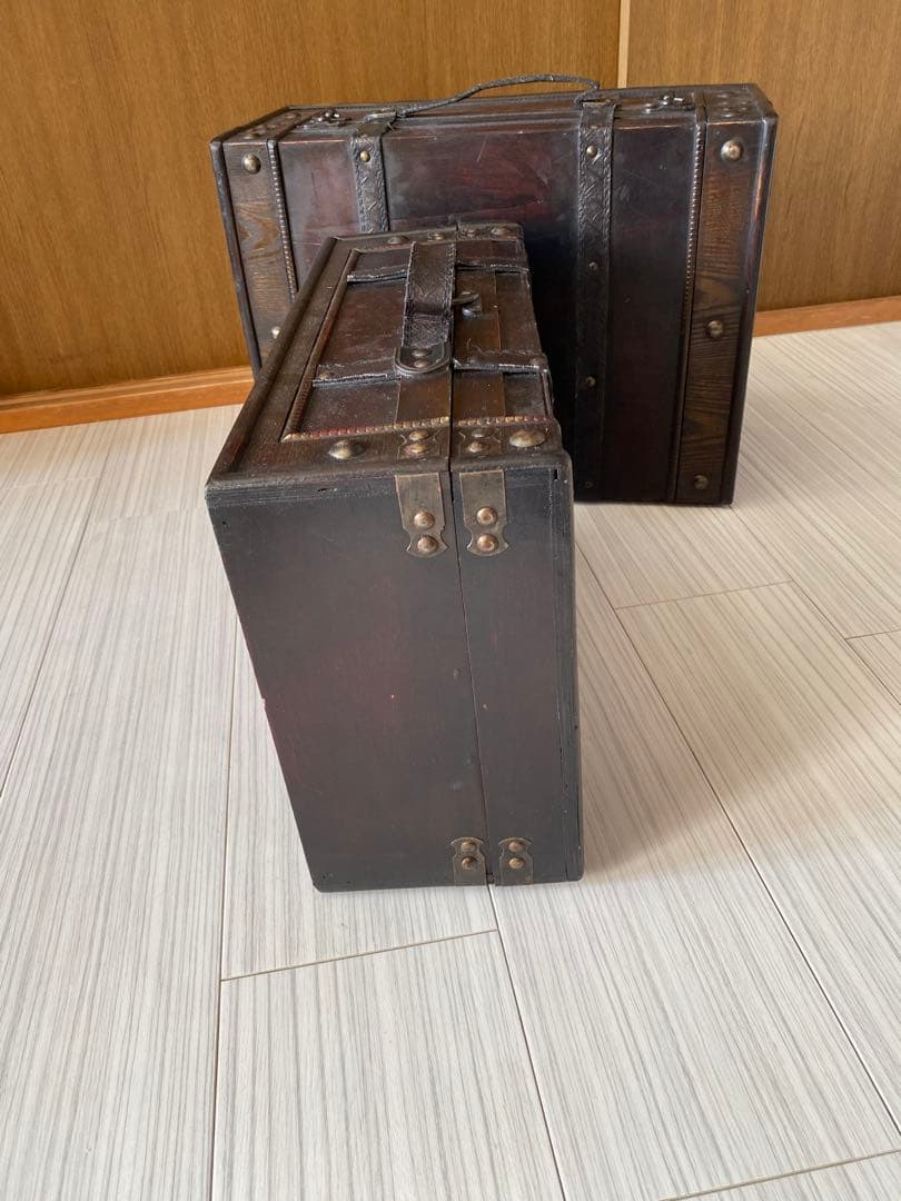 ウェルカムスペース　アンティーク　トランク　大小セット　ウェディング　結婚式