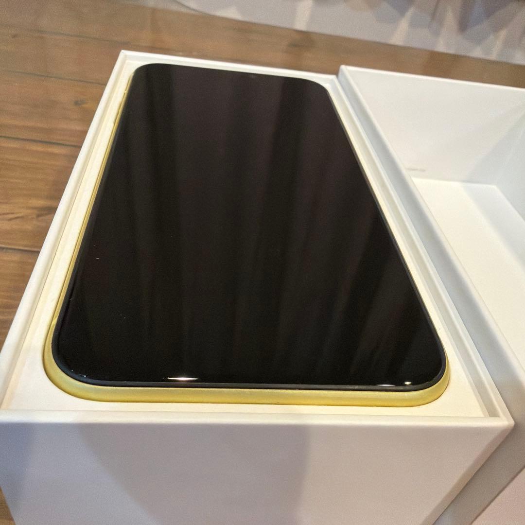 Apple iPhone 11 イエロー 本体128GB SIMフリー