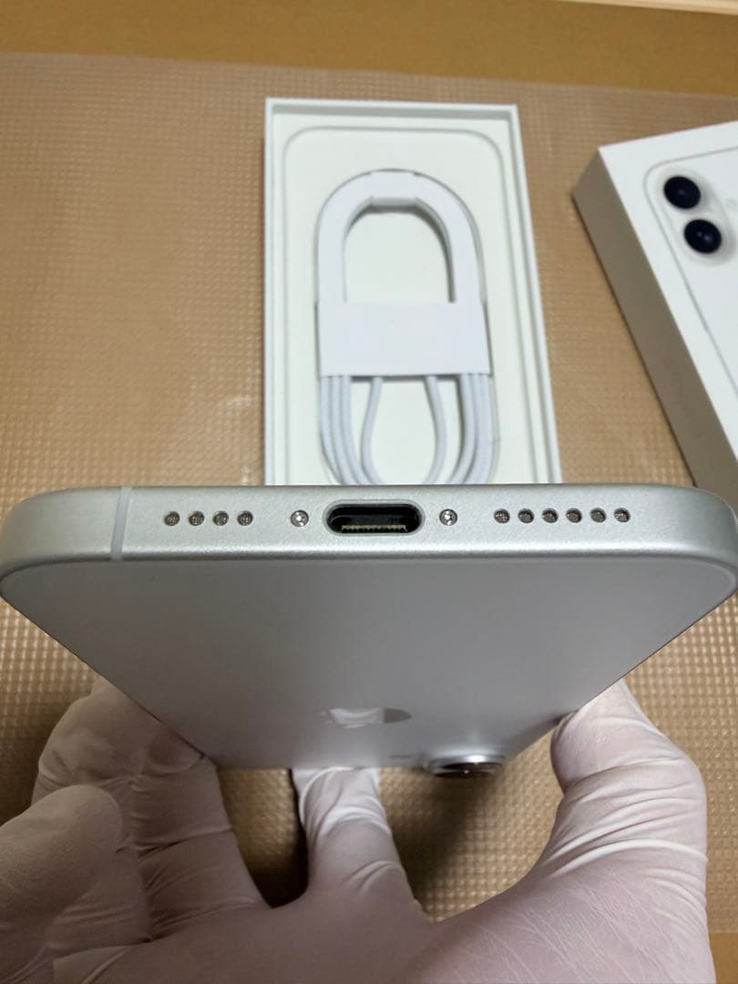 Apple iPhone 16plus 256GB ホワイト