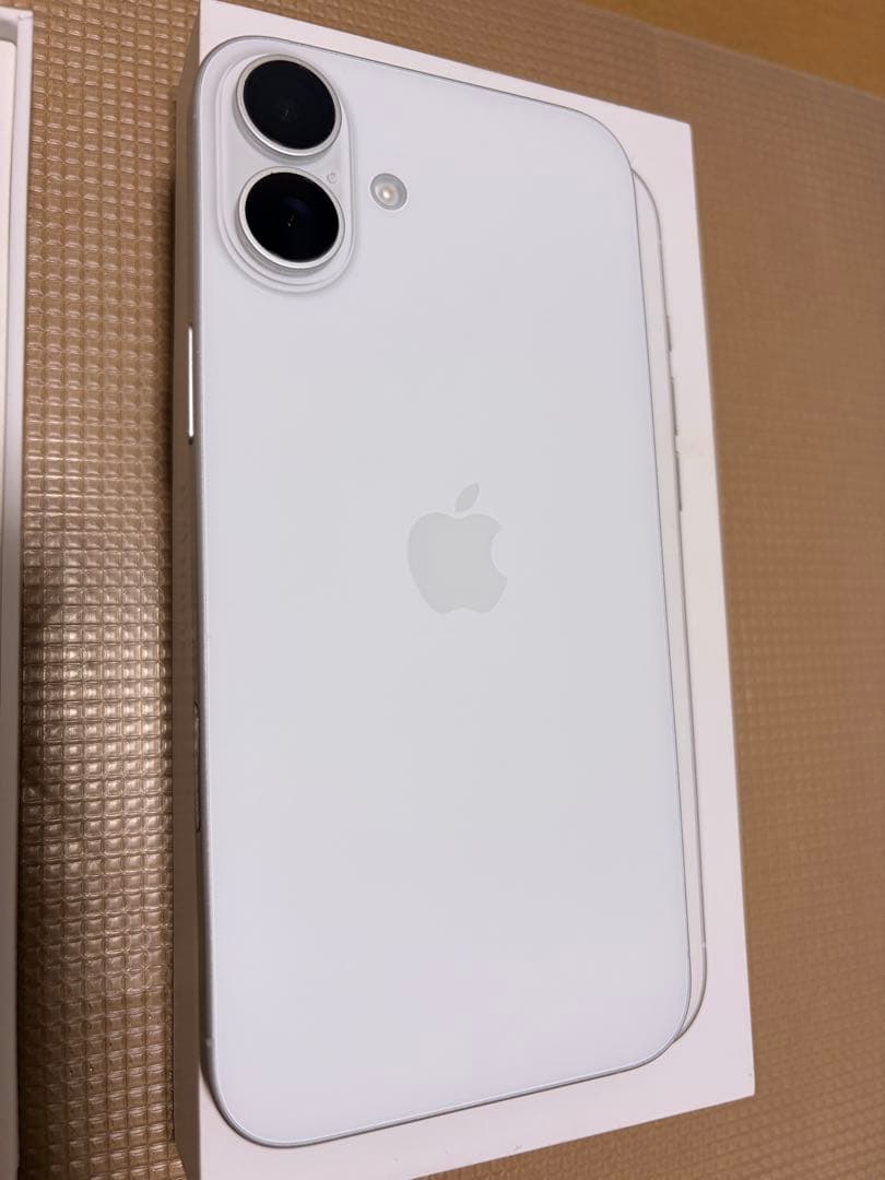 Apple iPhone 16plus 256GB ホワイト