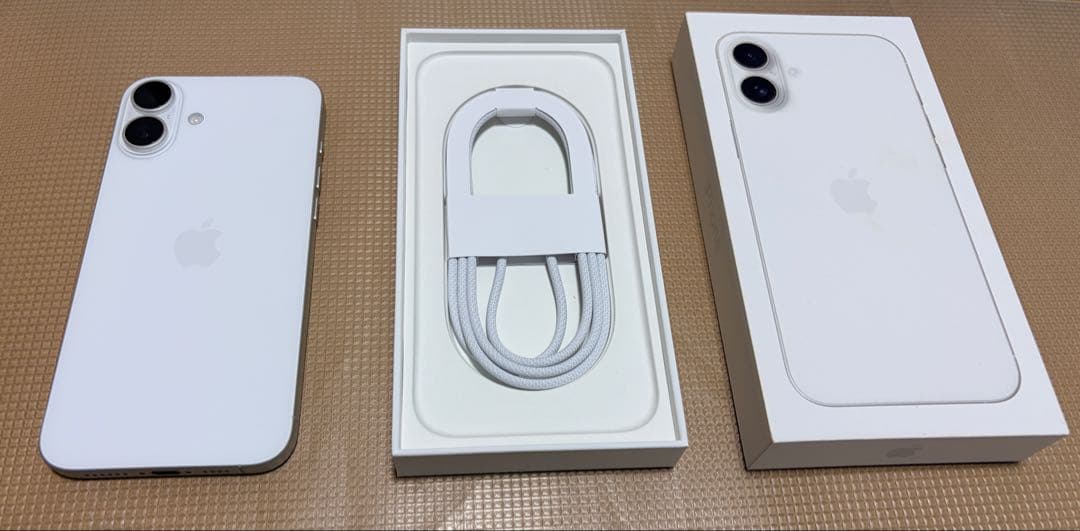 Apple iPhone 16plus 256GB ホワイト