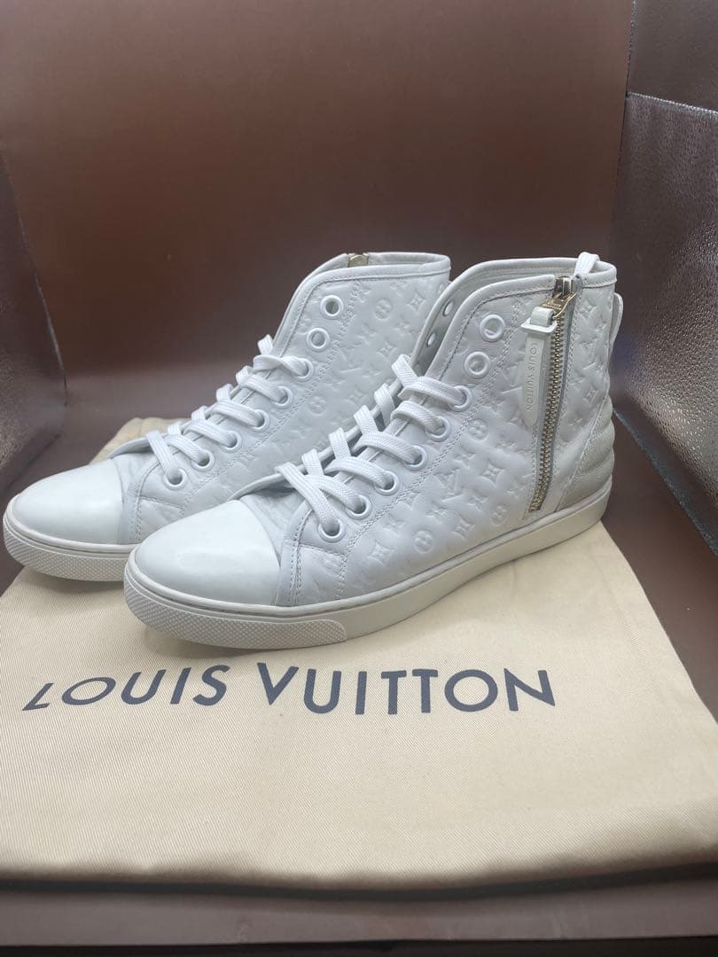 うさ 美品ルイヴィトン　パンチライン　ハイカットモノグラム