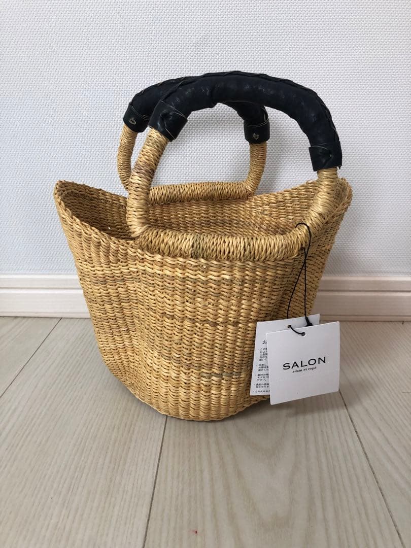 【アフリカンスクエアー】ボルガ丸底ウェーブカゴ小　サロンアダムエロペ