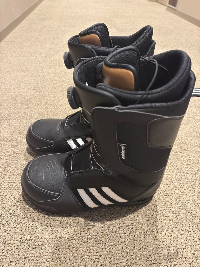 adidas スノーボードブーツ ブラック